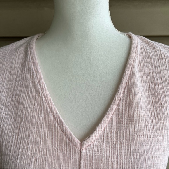 •J.Crew• Tie Front Top in Pale Pink - Size Small - Picture 3 of 9